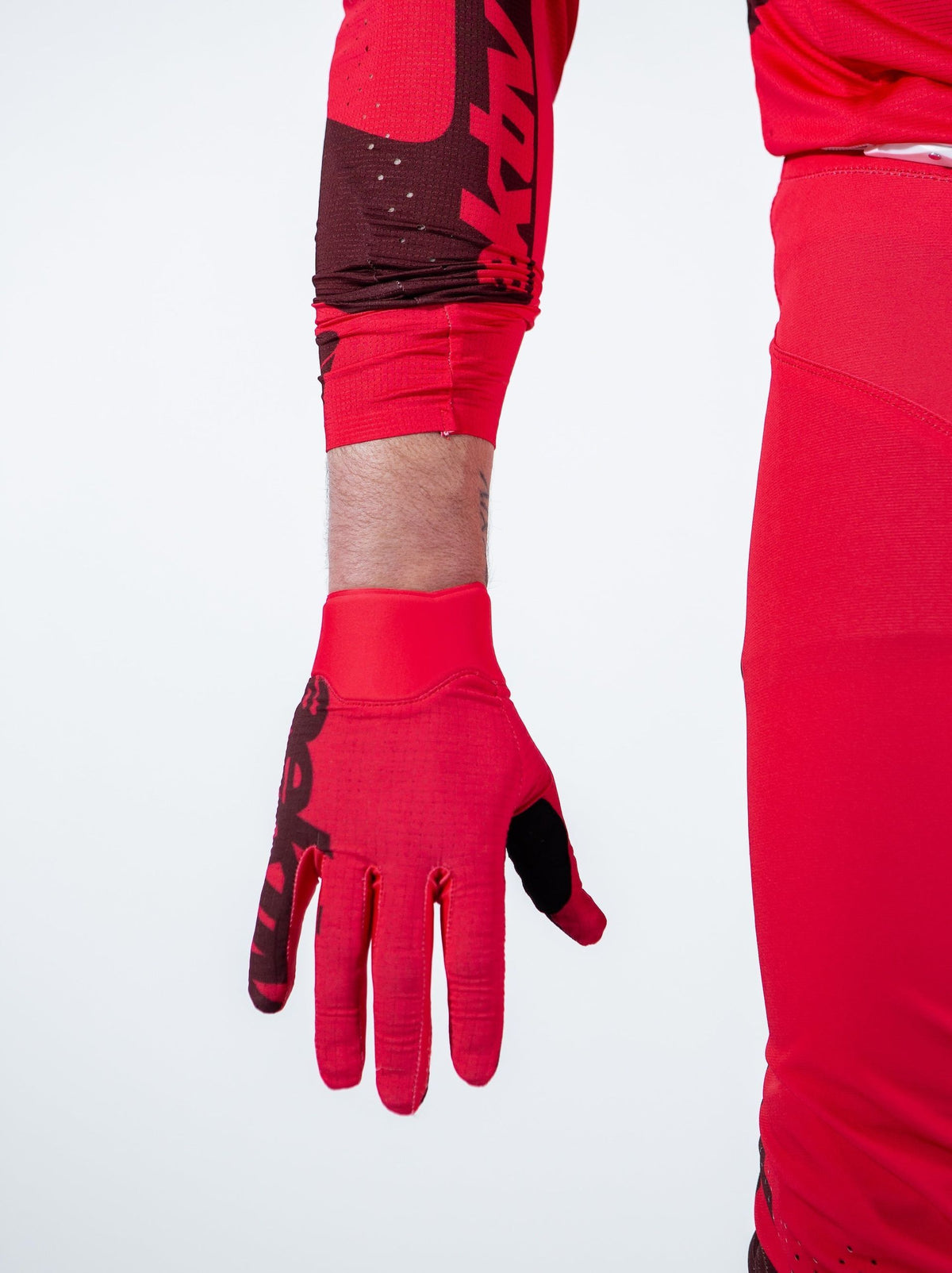 Aektiv NOVA Strike Red