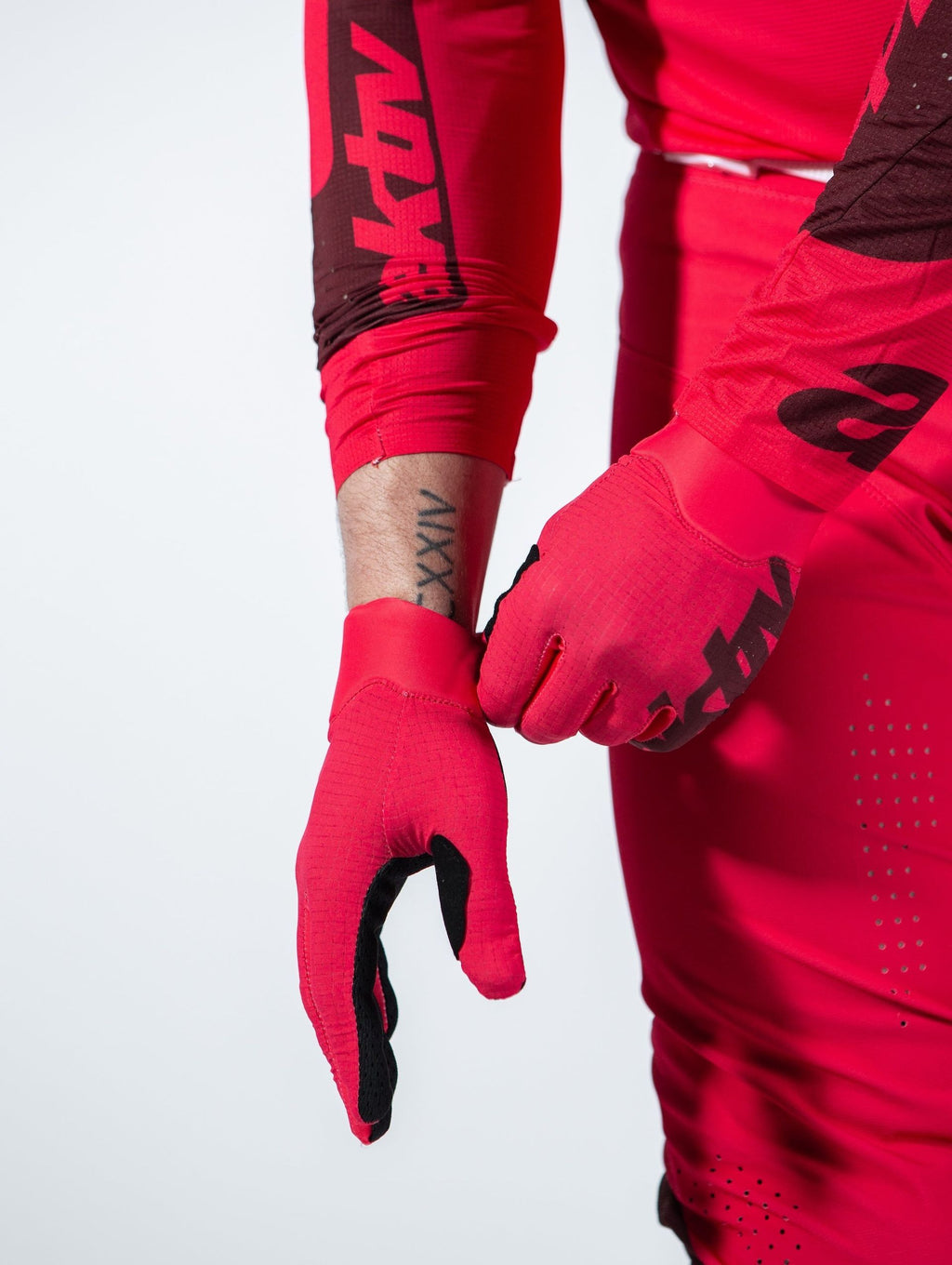 Aektiv NOVA Strike Red